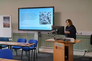 ISRS AT4 (10) ISRS AT4 (10)